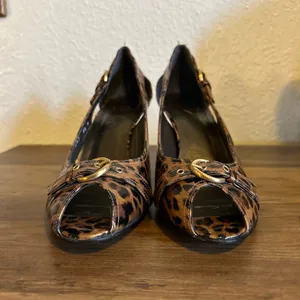 Stuart Weitzman pumps size 8 thumbnail 6