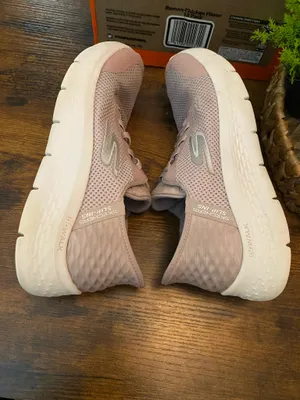 Skechers women's sneakers size 8 Taupe slip on thumbnail 5