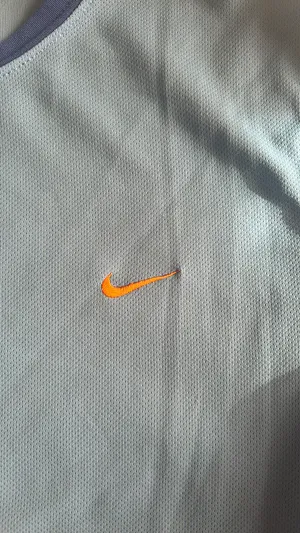 Nike Dri-Fit Long Sleeve Blue T-Shirt thumbnail 3
