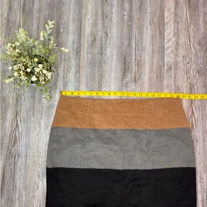 Amanda and Chelsea Women’s Multicolored Pencil Skirt Mini Wool Blend Size XL thumbnail 11