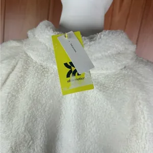 All in‎ Motion Fleece Sweater Pull Over Plus thumbnail 6