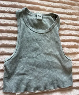 TNA Aritzia Tank Cropped thumbnail 1