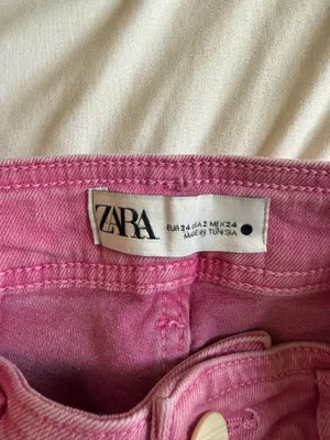 ZARA Jeans High-Rise Straight Leg Women’s thumbnail 3