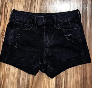 Old Navy Women's Size‎ 4 Black Denim Jean Distressed Mid-Rise Boyfriend Shorts thumbnail 1