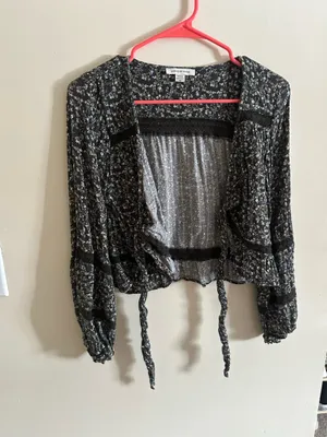 American Eagle Floral Top thumbnail 2