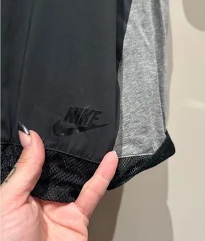 Nike gray top with mesh accents and drawstring bottom hem size XL thumbnail 4