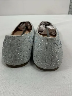 Womans New In Box De Blossom Baba Ballet Flats Size 5.5 Silver Shimmer thumbnail 3