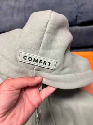 Comfrt Zip up Travel Jacket thumbnail 2