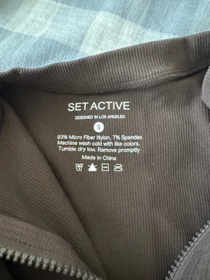 SET Active Sculptflex cropped jacket in Espresso Brown thumbnail 3