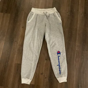 Champion lightly worn joggers thumbnail 2