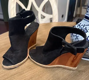 Tory Burch Black Suede Peep-Toe Ankle Wood Strap Wedges Sz 9 thumbnail 1