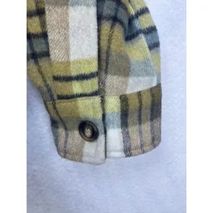 Bagatelle‎ Cropped Shacket Womens Size S Green Plaid Wool Blend Button thumbnail 3