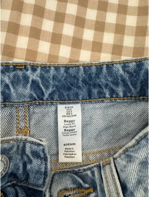 H&M Loose Straight Jeans thumbnail 4