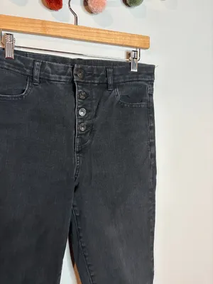 American Eagle Curvy Hi-Rise Jegging Crop black jeans thumbnail 2