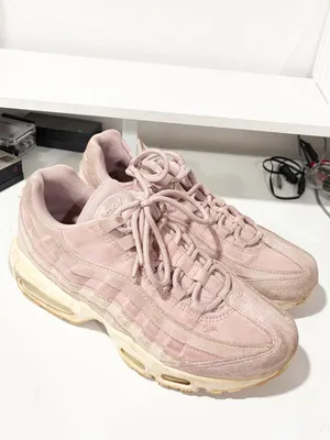 Nike Air Max 95 Premium Barely Rose Low Top Sneaker Size 7.5 thumbnail 3