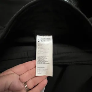 Figs Scrubs Technical Livingston Pants Size Medium EUC thumbnail 6