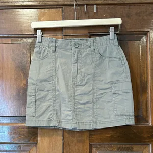 NWT Hollister Army Green Stretch Ultra High-Rise Utility‎ Skirt Size XXS thumbnail 2