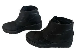 Eileen Fisher Casey Tumbled Nubuck Wedge Bootie‎ Size 6 thumbnail 1