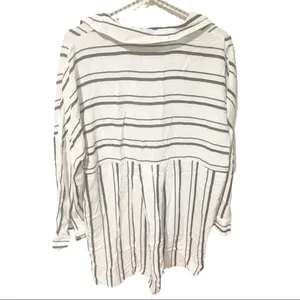 Zara Size XS‎ White Blue Stripe Half Button Quarter Sleeve Thin Knit Top thumbnail 4