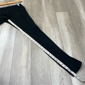 Nike Flare Leggings fitted split leg womens Black (medium) athleisure workout thumbnail 3