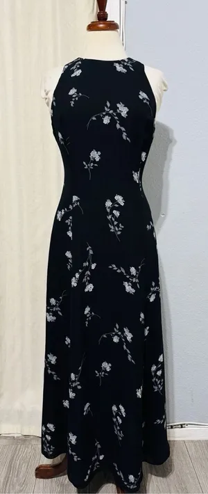 Vintage Jones New York Dress Womens 10 Black Chiffon Floral Maxi Y2K Fairy‎ Goth thumbnail 1