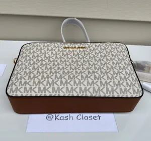MK JST LG EW Crossbody Signature - Vanilla thumbnail 6