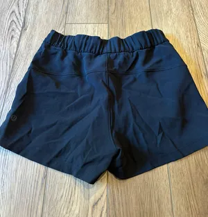 Lululemon Shorts thumbnail 2