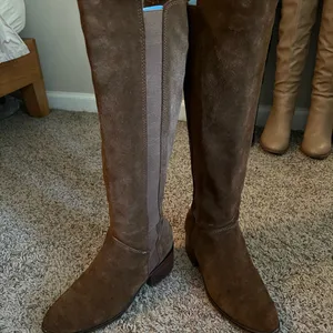Steve Madden suede boots thumbnail 4