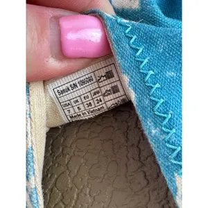 Sanuk Yoga Sling Sidewalk Surfers Womens 7 Blue White Geometric Boho Comfort‎ thumbnail 7