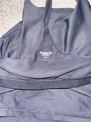 Old Navy Black Cropped Tank Top thumbnail 5