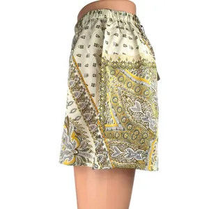 NEW Cider Yellow White Jacquard High Waist Pull On Casual Mini Shorts Size M thumbnail 2
