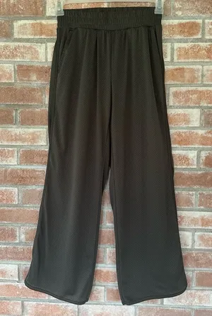 Offline Aerie Wide Leg Sweatpants Built In Shorts Women’s XS Gray Perforated thumbnail 1