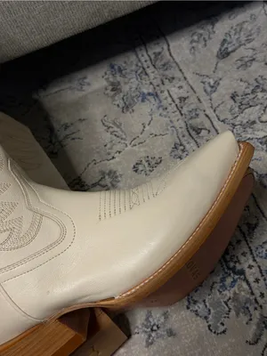 Tecovas The Annie Boots in Bone Size 7.5 thumbnail 12
