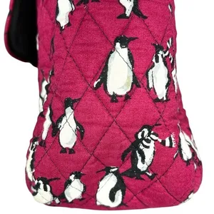 Vera Bradley‎ Quilted Playful Penguins Turnlock Tote Bag Crimson Red Retired thumbnail 13
