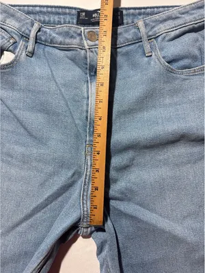 Ultra High-Rise Dad Jeans by Hollister - W31 L31 Light Blue thumbnail 3