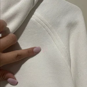 Lululemon White Cowl Neck Sweatshirt Pullover size 8 thumbnail 8