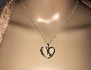 Pretty sterling silver heart necklace thumbnail 2