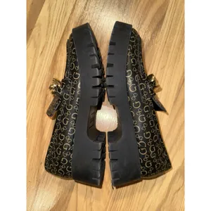 Guess Women's 6.5‎ Hillford Black PU Leather Gold Chain Platform Loafers thumbnail 3