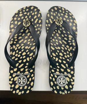 Tory Burch Flip-Flops thumbnail 1