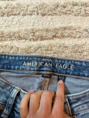 RIPPED AMERICAN EAGLE STRIGID BLUE JEANS thumbnail 5