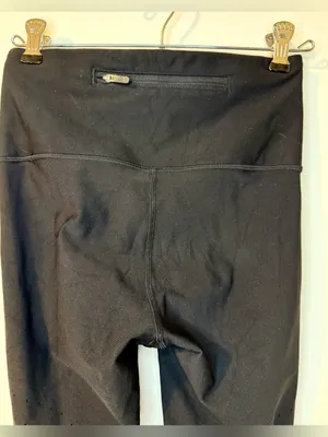 Lululemon Black High Rise Leggings Size 4 27” Inseam Zip Pocket thumbnail 8