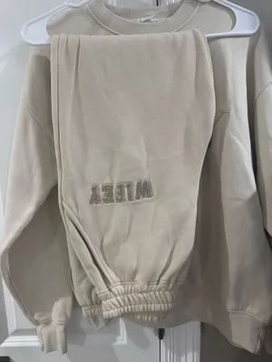Six Stories Wifey Sweatpants thumbnail 1