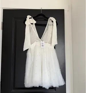 Showpo NWT Karalyn mini dress- bow strap plunge pearl detail size 6 thumbnail 5