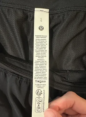 Lululemon fast & free shorts thumbnail 2