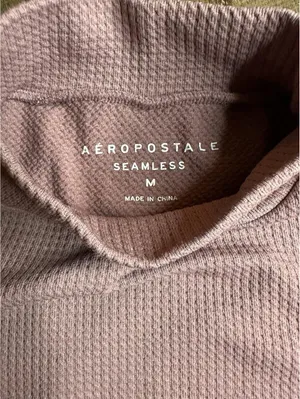 Aeropostale Seamless Mauve Waffle Knit Long Sleeve Crop Top - Medium thumbnail 5