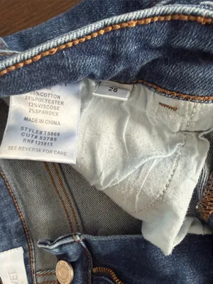 Vervet High Rise Flare Jeans Women’s Size 28 Blue Stretch Denim thumbnail 3