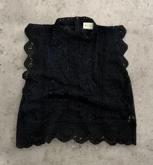 new & next black boho sheer lacey loose top/shall thumbnail 1