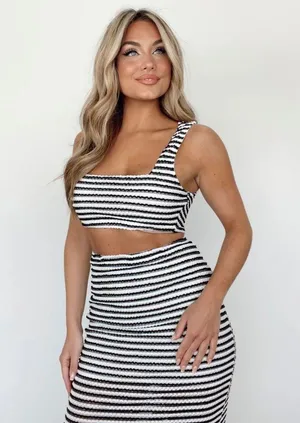 Lane 201 Cute Two-Piece Skirt Set thumbnail 1