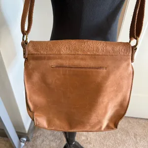 The Sak Silverlake Leather Crossbody Bag Tobacco Floral Embossed‎ Purse Western thumbnail 6