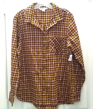 FINAL MARKDOWN Ladies' NWT Old Navy Flannel Top (L) thumbnail 1